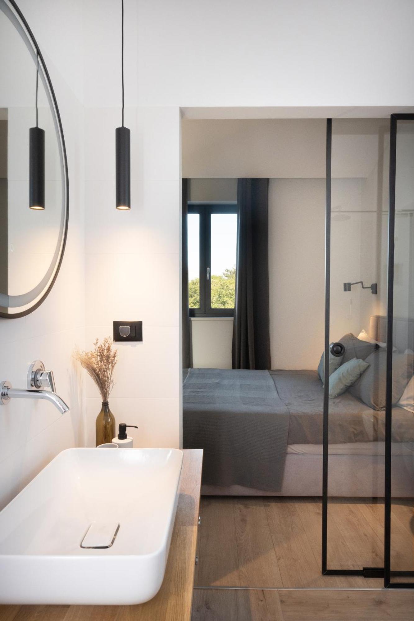 Villa Tonka With Jacuzzi Sauna And Private Pool 拉宾 外观 照片